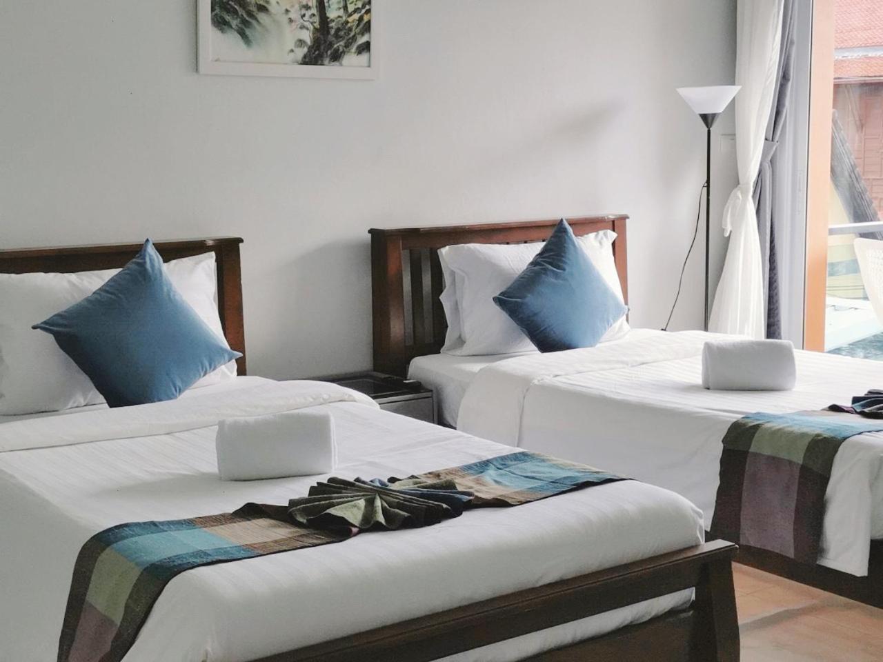 Hotel Sasimanta Strand Kamala Exterior foto